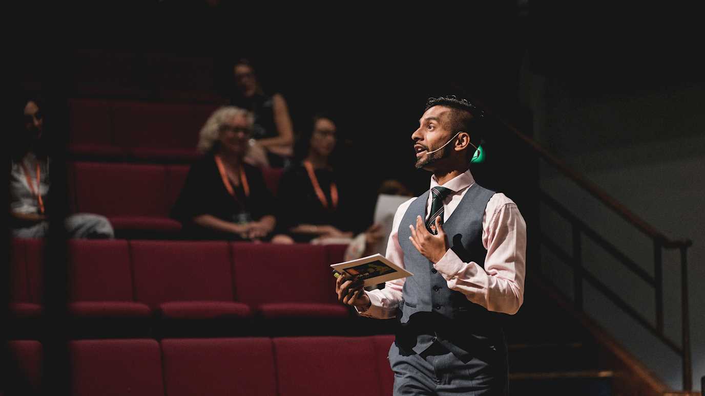 Bobby Seagull
