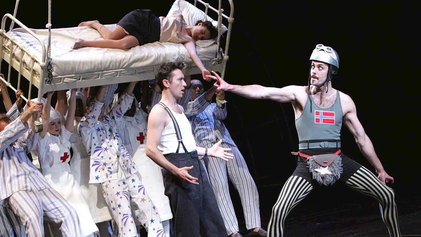 Kneehigh.jpg