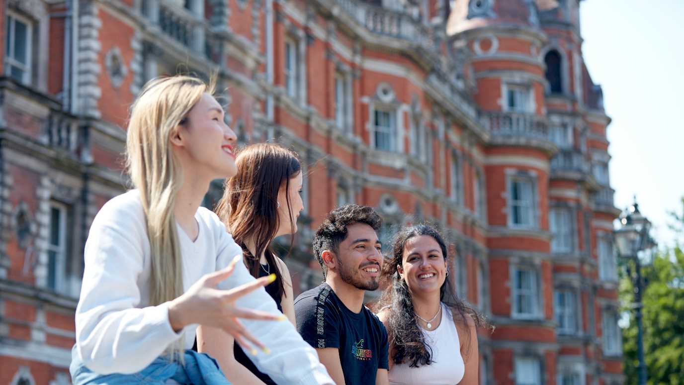 MC000266 13 06 23 RHUL5815
